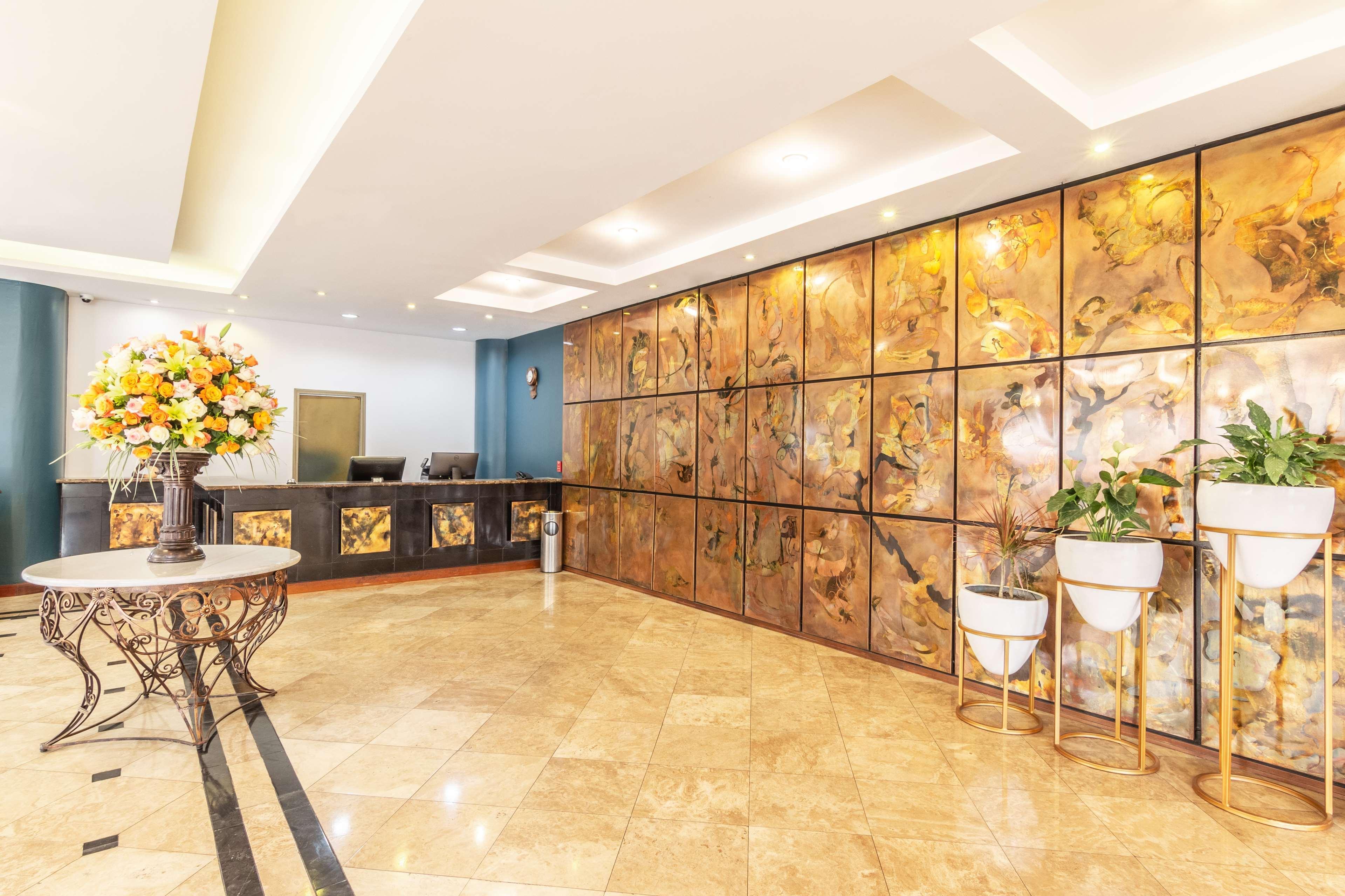 Sonesta Hotel Loja Extérieur photo