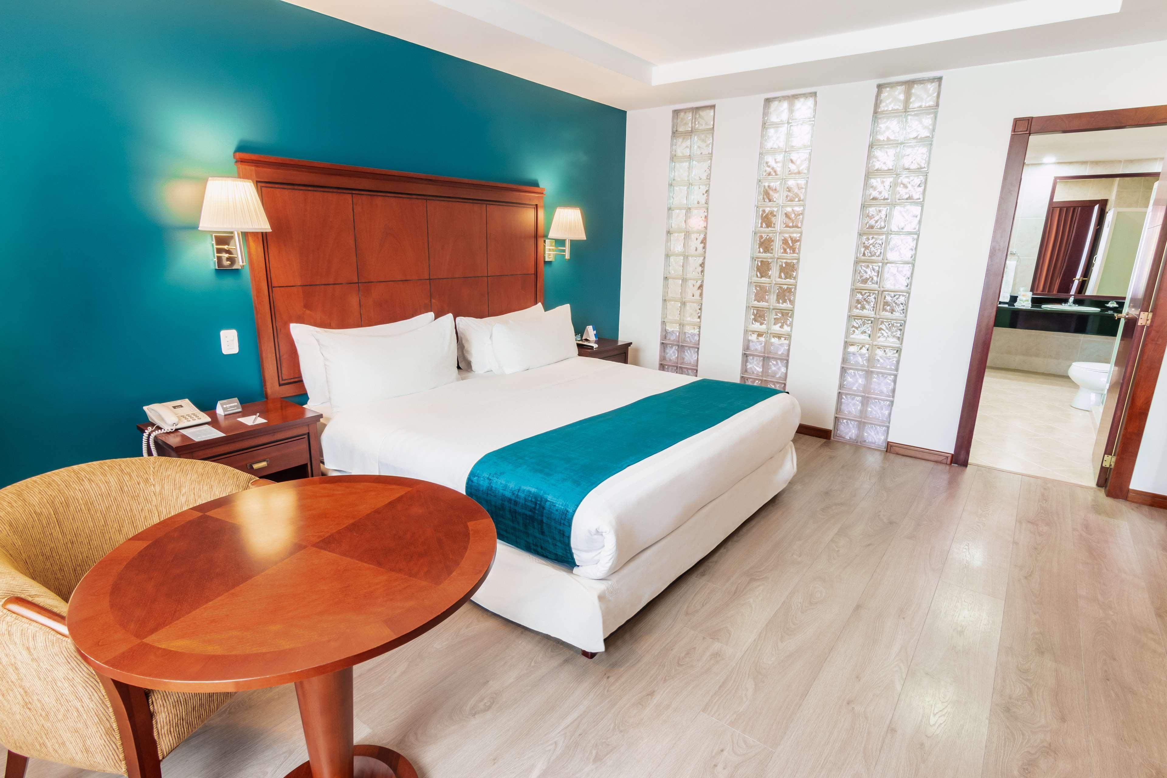 Sonesta Hotel Loja Extérieur photo